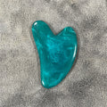 Jade Gua Sha für straffende Gesichtsbehandlungen