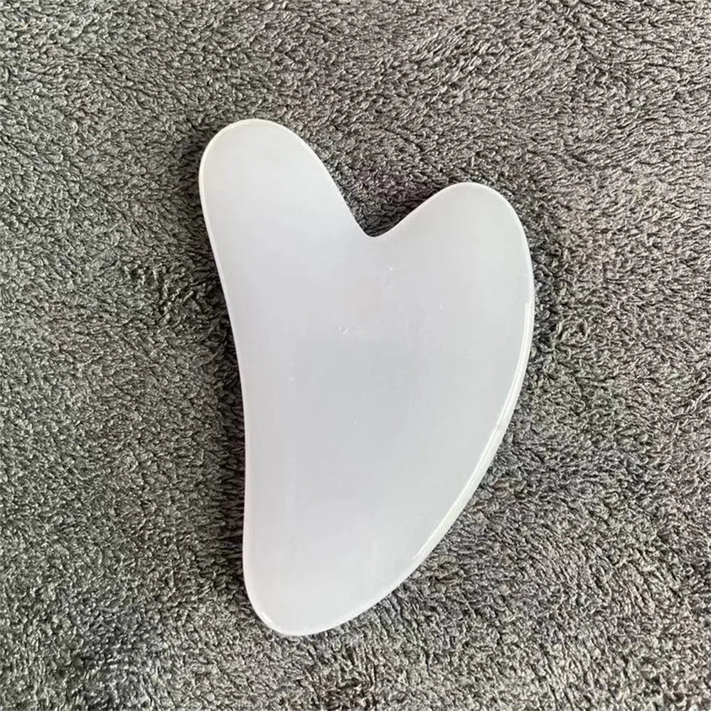 Jade Gua Sha für straffende Gesichtsbehandlungen
